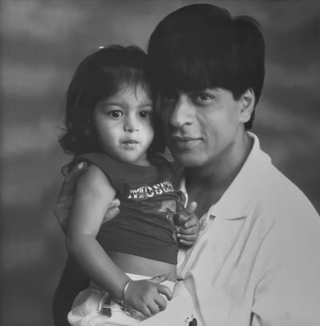 Suhana Khan on father SRK winning National Award: 'No one tells them like you' Suhana Khan on father SRK winning National Award: 'No one tells them like you'