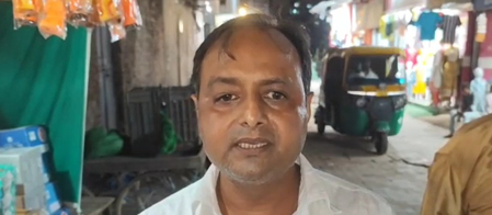 पीएम मोदी ने काशी दौरे के दौरान लोकल फॉर वोकल पर दिया जोर, स्थानीय लोगों ने सराहा पीएम मोदी ने काशी दौरे के दौरान लोकल फॉर वोकल पर दिया जोर, स्थानीय लोगों ने सराहा