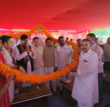 वीआईपी की नाव पर सवार होकर मझधार से निकलना चाहती है भाजपा मुकेश सहनी वीआईपी की नाव पर सवार होकर मझधार से निकलना चाहती है भाजपा मुकेश सहनी