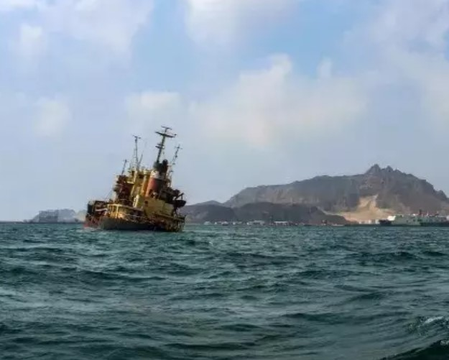 Migrant boat capsizing off Yemen leaves 68 dead, 74 still missing