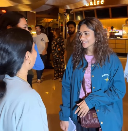 मृणाल ठाकुर ने दर्शकों संग देखी सन ऑफ सरदार 2, पहला तू दूजा तू गाने का किया हुक स्टेप मृणाल ठाकुर ने दर्शकों संग देखी सन ऑफ सरदार 2, पहला तू दूजा तू गाने का किया हुक स्टेप