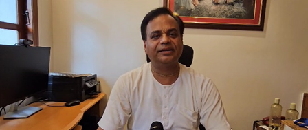 बांग्लादेश में बड़े पैमाने पर जबरन धर्मांतरण, दुनिया की चुप्पी पर हैरानी कोलकाता इस्कॉन के प्रवक्ता बांग्लादेश में बड़े पैमाने पर जबरन धर्मांतरण, दुनिया की चुप्पी पर हैरानी कोलकाता इस्कॉन के प्रवक्ता