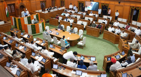 दिल्ली विधानसभा का मानसून सत्र शिक्षा बिल की पक्ष ने की तारीफ तो विपक्ष ने गिनाई खामियां दिल्ली विधानसभा का मानसून सत्र शिक्षा बिल की पक्ष ने की तारीफ तो विपक्ष ने गिनाई खामियां