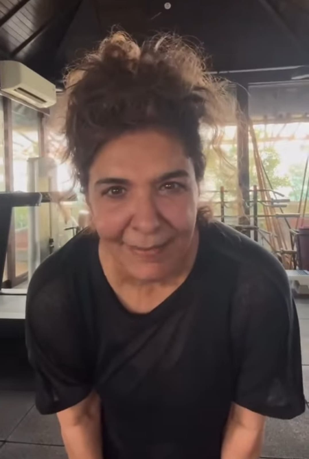 Hrithik Roshan's mom learns the hook step of ‘Aavan Jaavan’ track from ‘War 2’