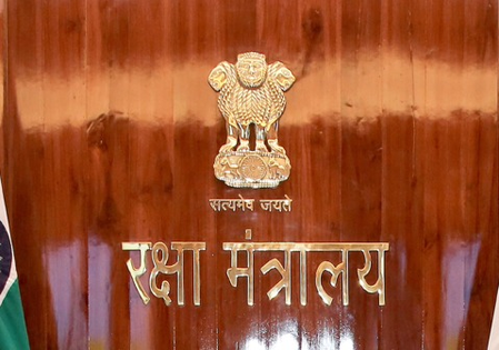 सेनाओं के लिए 67,000 करोड़ रुपए के प्रस्ताव मंजूर, एस-400 के रखरखाव को भी स्वीकृति सेनाओं के लिए 67,000 करोड़ रुपए के प्रस्ताव मंजूर, एस-400 के रखरखाव को भी स्वीकृति