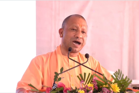 भाजपा सरकार ने ग से गणेश पढ़ाया तो सपा ने ग से गधा, सीएम योगी का पीडीए पर हमला भाजपा सरकार ने ग से गणेश पढ़ाया तो सपा ने ग से गधा, सीएम योगी का पीडीए पर हमला