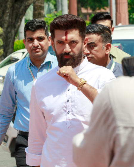 विपक्ष को बिहार में होता विकास नहीं दिख रहा चिराग पासवान विपक्ष को बिहार में होता विकास नहीं दिख रहा चिराग पासवान