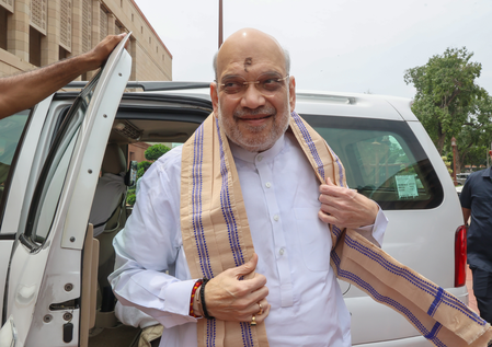 रवींद्रनाथ टैगोर की पुण्यतिथि केंद्रीय गृहमंत्री अमित शाह ने दी श्रद्धांजलि, बोले- उनकी कालजयी रचनाएं प्रेरक रवींद्रनाथ टैगोर की पुण्यतिथि केंद्रीय गृहमंत्री अमित शाह ने दी श्रद्धांजलि, बोले- उनकी कालजयी रचनाएं प्रेरक