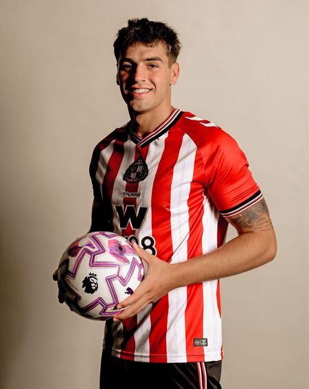 Chelsea Striker Marc Guiu joins Sunderland on loan Chelsea Striker Marc Guiu joins Sunderland on loan