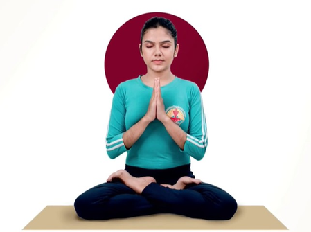 योग से पहले इस सरल लेकिन कमाल की मुद्रा का जरूर करें अभ्यास, मन प्रसन्न तो स्वस्थ रहेगा शरीर योग से पहले इस सरल लेकिन कमाल की मुद्रा का जरूर करें अभ्यास, मन प्रसन्न तो स्वस्थ रहेगा शरीर