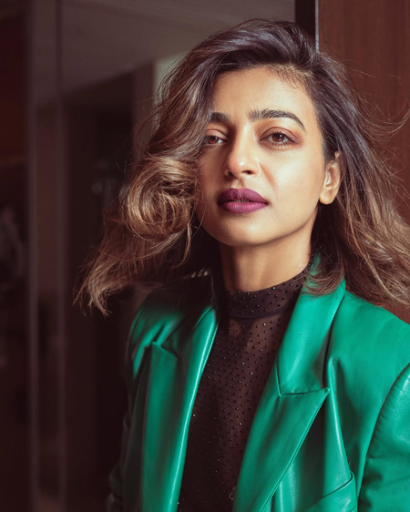 राधिका आप्टे ने माना प्रेग्नेंसी को लेकर बॉलीवुड और हॉलीवुड में बड़ा फर्क, बोलीं-यहां फिल्ममेकर अब भी नहीं सहज राधिका आप्टे ने माना प्रेग्नेंसी को लेकर बॉलीवुड और हॉलीवुड में बड़ा फर्क, बोलीं-यहां फिल्ममेकर अब भी नहीं सहज
