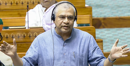 Consequential train accidents reduced from 135 in 2014-15 to 31 in 2024-25: Govt Consequential train accidents reduced from 135 in 2014-15 to 31 in 2024-25: Govt