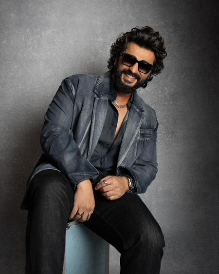Raksha Bandhan: Arjun Kapoor talks about 6x drama with 6 sisters Raksha Bandhan: Arjun Kapoor talks about 6x drama with 6 sisters