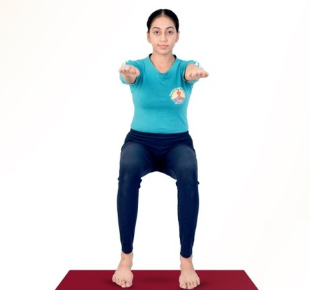 अर्ध-उकड़ू योगासन मजबूत और स्वस्थ घुटनों के लिए करें ये मूवमेंट, सावधानी भी जरूरी अर्ध-उकड़ू योगासन मजबूत और स्वस्थ घुटनों के लिए करें ये मूवमेंट, सावधानी भी जरूरी