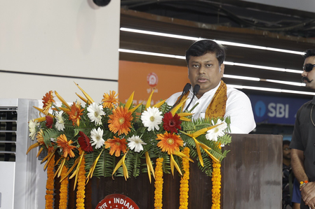 Sukanta Majumdar faces protests from Trinamool workers after launch of Bengal's first AC EMU