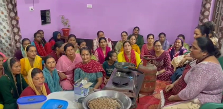 हिमाचल प्रदेश: मोटे अनाज से बने उत्पाद बेचकर स्वयं सहायता समूह की महिलाएं बन रहीं आत्मनिर्भर