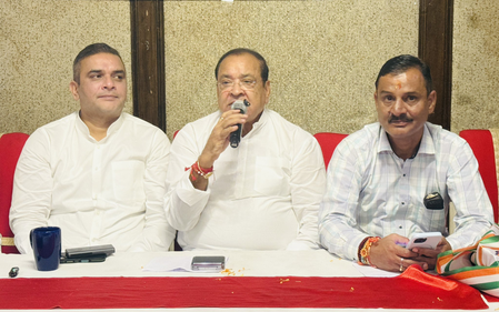 उत्तराखंड नैनीताल जिला पंचायत अध्यक्ष पद के लिए कांग्रेस ने पुष्पा नेगी को बनाया उम्मीदवार उत्तराखंड नैनीताल जिला पंचायत अध्यक्ष पद के लिए कांग्रेस ने पुष्पा नेगी को बनाया उम्मीदवार
