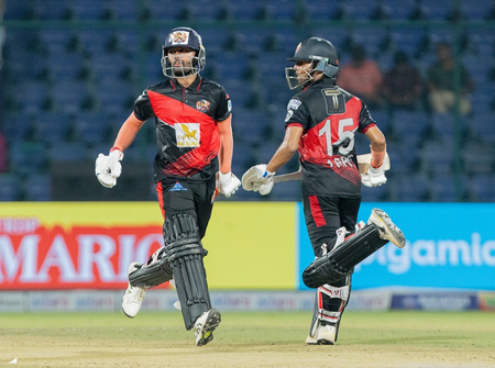 DPL 2025: East Delhi Riders beat West Delhi Lions in nail-biting thriller DPL 2025: East Delhi Riders beat West Delhi Lions in nail-biting thriller