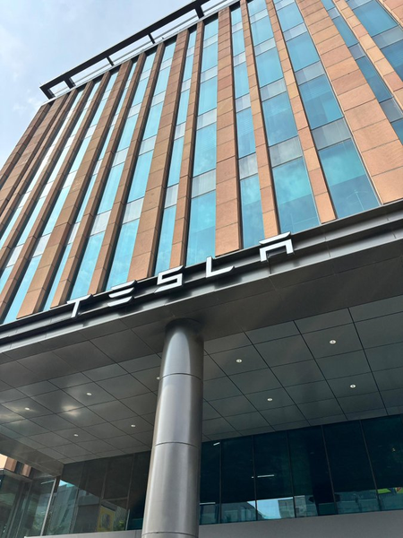 Tesla inaugurates Delhi showroom, focuses on Model Y sales (Lead)
