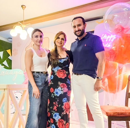 Kareena Kapoor, Soha & Saba pen lovely birthday wishes for 'darling' Sara Ali Khan Kareena Kapoor, Soha & Saba pen lovely birthday wishes for 'darling' Sara Ali Khan