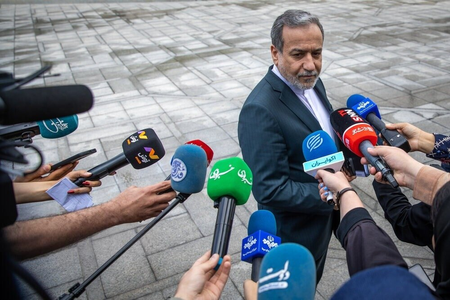 Iranian, Armenian FMs discuss Armenia-Azerbaijan peace deal Iranian, Armenian FMs discuss Armenia-Azerbaijan peace deal