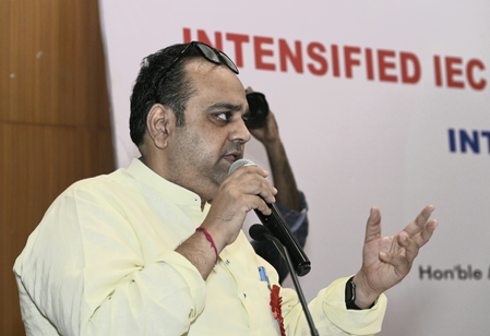 Delhi Health Minister launches AIDS prevention campaign