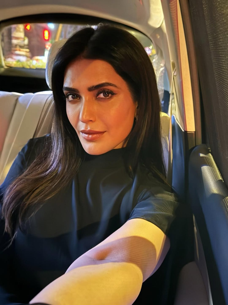 Karishma Tanna shares a small beauty hack for bushy & beautiful eyebrows