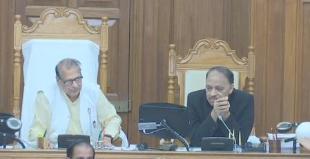 यूपी विधान परिषद में सपा ने स्वास्थ्य मुद्दे को लेकर योगी सरकार को घेरा, मंत्री ने दिया जवाब