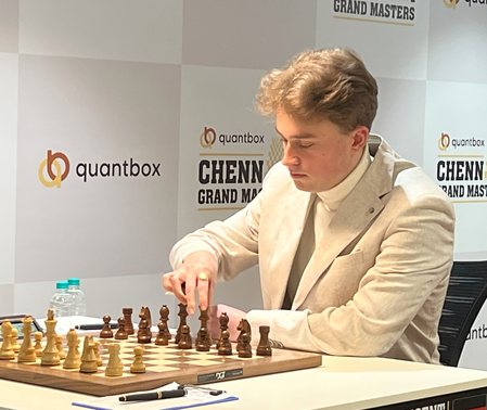Chennai Grandmasters chess: Karthikeyan upsets Vidit, Keymer edges closer to maiden crown Chennai Grandmasters chess: Karthikeyan upsets Vidit, Keymer edges closer to maiden crown
