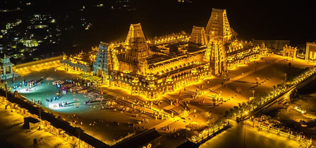 19 सौ एकड़ में बने भव्य मंदिर में विराजमान हैं नरसिंह देव के पांचों स्वरूप , सोने से जगमग करता है ‘तेलंगाना का तिरुपति’ 19 सौ एकड़ में बने भव्य मंदिर में विराजमान हैं नरसिंह देव के पांचों स्वरूप , सोने से जगमग करता है ‘तेलंगाना का तिरुपति’