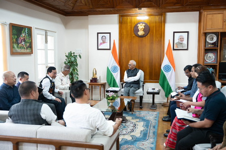 Naga body urges Manipur Guv to raise FMR, Myanmar border fencing issues with Centre