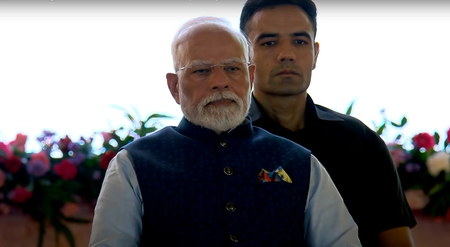 पीएम मोदी ने दिल्ली को दी 11,000 करोड़ की हाईवे परियोजनाओं की सौगात, द्वारका एक्सप्रेसवे और यूईआर-2 का उद्घाटन पीएम मोदी ने दिल्ली को दी 11,000 करोड़ की हाईवे परियोजनाओं की सौगात, द्वारका एक्सप्रेसवे और यूईआर-2 का उद्घाटन