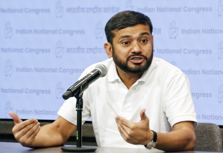 लोकतंत्र का आधार है आजादी और हम लोग मताधिकार की रक्षा के लिए लड़ेंगे कन्हैया कुमार लोकतंत्र का आधार है आजादी और हम लोग मताधिकार की रक्षा के लिए लड़ेंगे कन्हैया कुमार