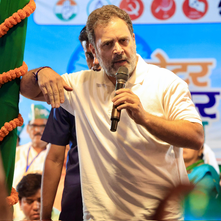 'वोटर अधिकार यात्रा' के दौरान औरंगाबाद पहुंचे राहुल गांधी, बोले- 'गद्दी छोड़…'