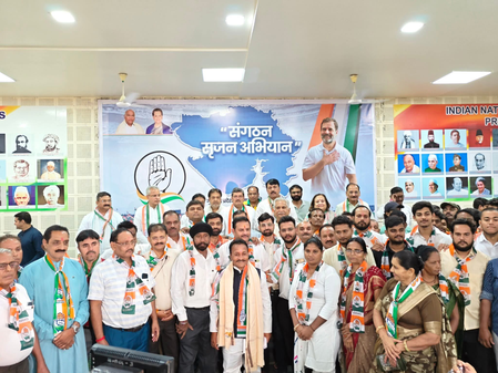 Congress gains strength in Gujarat as AAP leaders switch sides