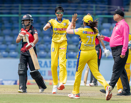 WDPL 2025: Nidhi Mahto’s five-for powers Central Delhi Queens to a big win against East Delhi Riders