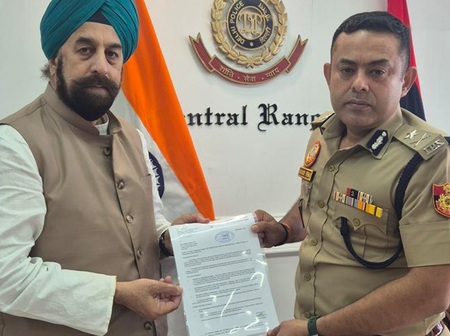 ‘Kripan’ curbs at PM’s I-Day event: BJP Sikh leader fights for Punjab sarpanch’s rights (Lead) ‘Kripan’ curbs at PM’s I-Day event: BJP Sikh leader fights for Punjab sarpanch’s rights (Lead)