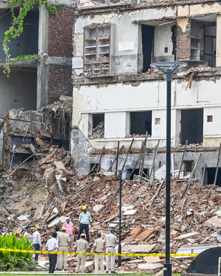 NHRC takes suo motu cognisance of death of 3 labourers in Delhi building collapse incident NHRC takes suo motu cognisance of death of 3 labourers in Delhi building collapse incident