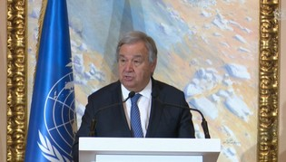 UN chief salutes aid workers, calls for protecting their safety