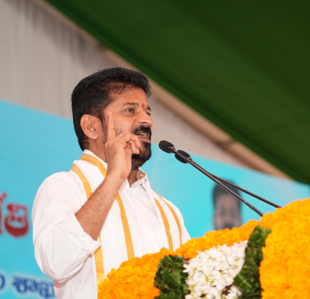 Some people don't like Musi rejuvenation, Future City, says Telangana CM