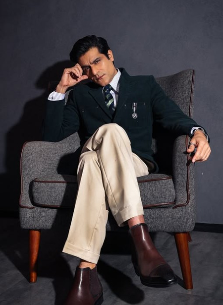 सनी हिंदुजा ने दिखाई ‘सारे जहां से अच्छा’ के मुर्तजा की झलक, लुक्स को बताया ‘किलर’
