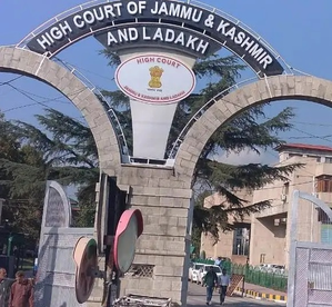 J&K and Ladakh High Court refuses to quash FIR against Muslim man booked for triple talaq