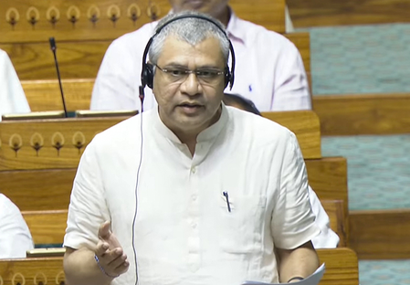 दिवाली और छठ पूजा के लिए 12,000 से अधिक स्पेशल ट्रेन चलाई जाएंगी, वापसी टिकटों पर मिलेगी छूट : अश्विनी वैष्णव दिवाली और छठ पूजा के लिए 12,000 से अधिक स्पेशल ट्रेन चलाई जाएंगी, वापसी टिकटों पर मिलेगी छूट : अश्विनी वैष्णव