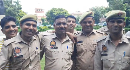 यूपी के 45 हजार पीआरडी जवानों को सुप्रीम कोर्ट से राहत, पुलिस और होमगार्ड के बराबर मिलेगा वेतन