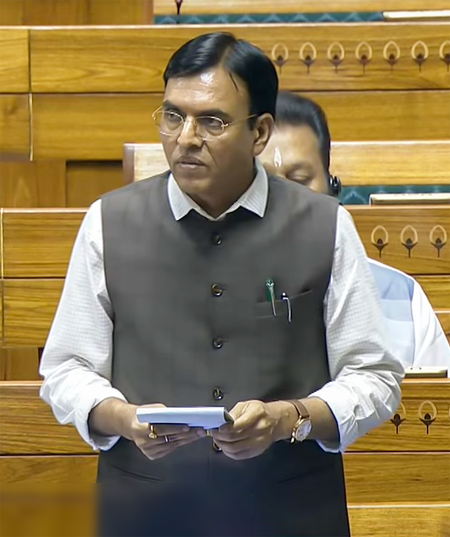 भारत ने पाकिस्तान के साथ द्विपक्षीय खेल संबंधों पर रोक लगाई