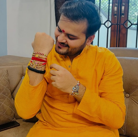 निरहुआ के 'बीड़ी' गाने पर लिप-सिंक कर छा गए अरविंद अकेला कल्लू, शेयर किया वीडियो