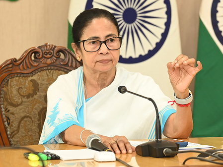Bengal govt partially complies with EC order; suspends four officials sans FIR