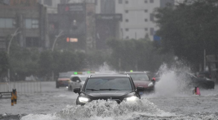 China activates emergency response as Typhoon Kajiki approaches China activates emergency response as Typhoon Kajiki approaches