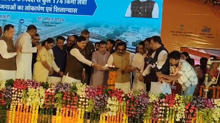 Gadkari announces Bhopal-Jabalpur expressway, tiger corridor under Rs 3 lakh cr infra push in MP