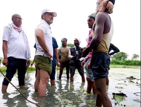 Voter Adhikar Yatra: Rahul Gandhi meets makhana farmers in Katihar